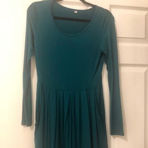 Long sleeve, pleated dress